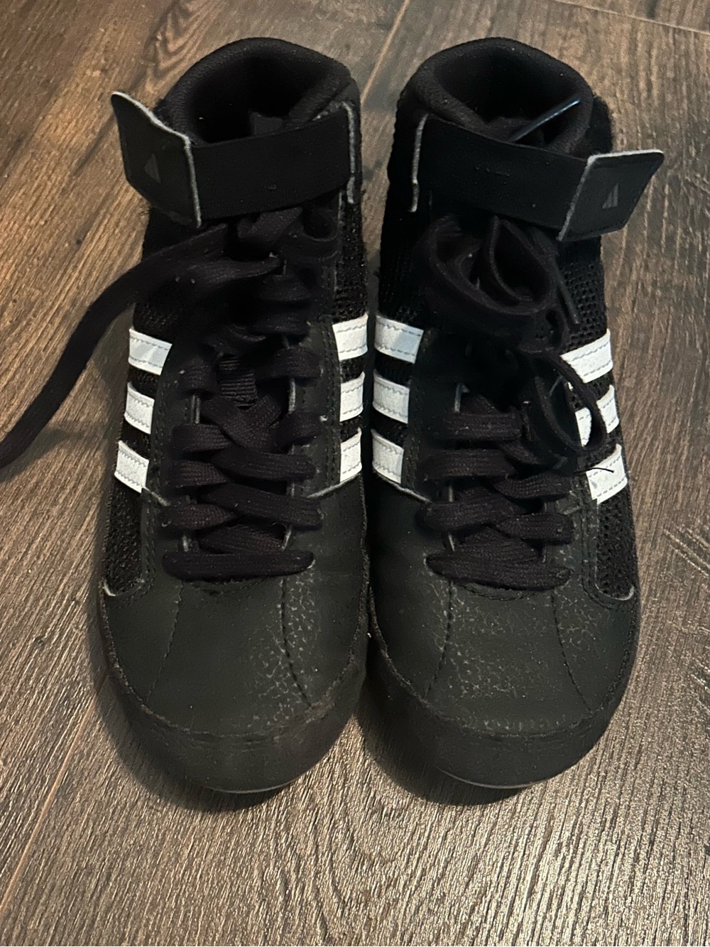 Adidas Kids Black Wrestling Shoes - Picture 2 of 4
